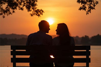 Romance_396x264_01